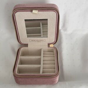 Pink Velvet Travel Jewelry Case (NEW)